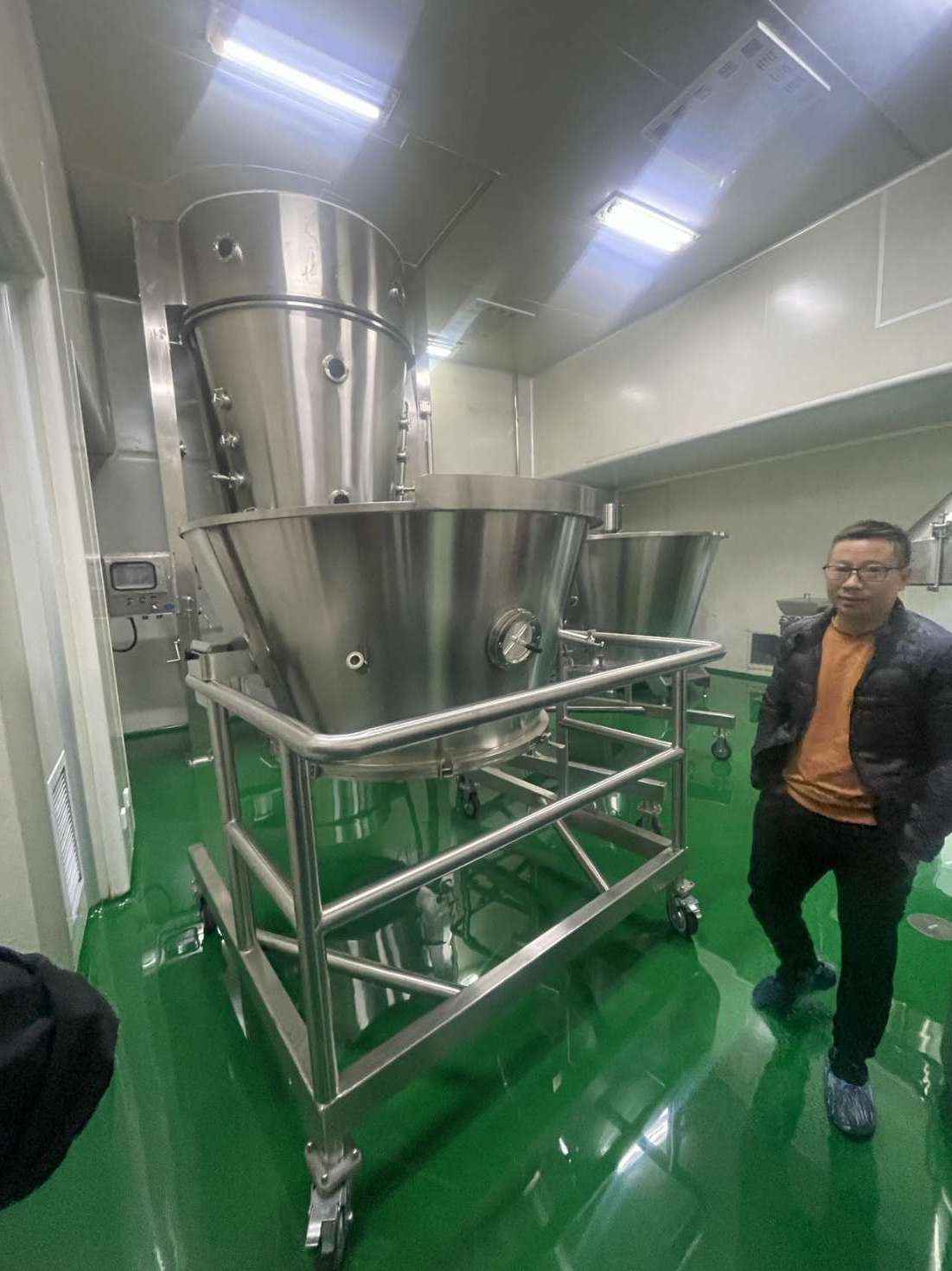 颗粒剂一步制粒设备